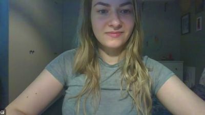 Rosie_June live cam on Cam4
