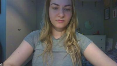 Rosie_June live cam on Cam4