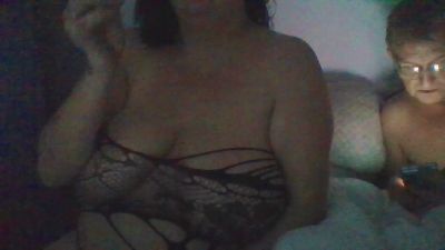 Rosieandjim live cam on Cam4