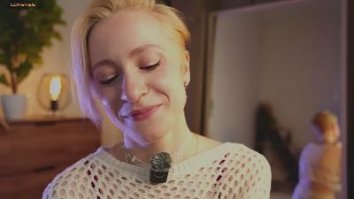 RositaDoshier live cam on Cam4