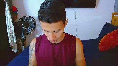 Rosonore live cam on Cam4