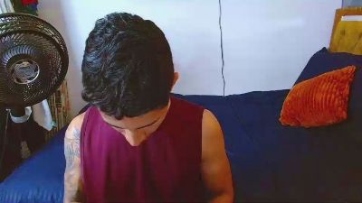 Rosonore live cam on Cam4