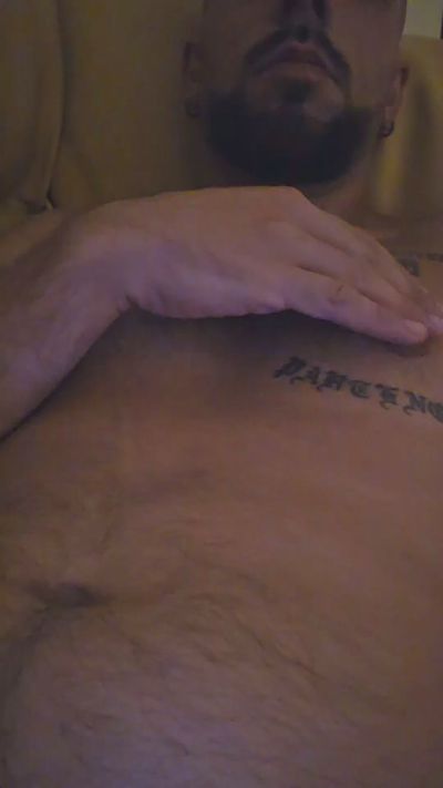 Ross96 live cam on Cam4