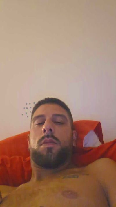 Ross96 live cam on Cam4