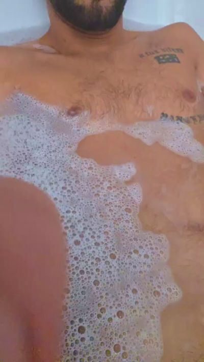 Ross96 live cam on Cam4
