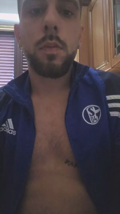Ross96 live cam on Cam4