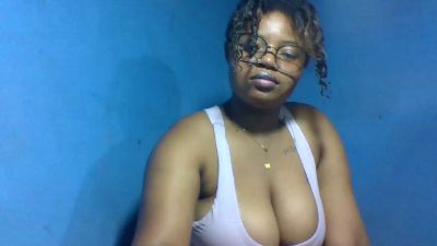 Rossanah live cam on Cam4