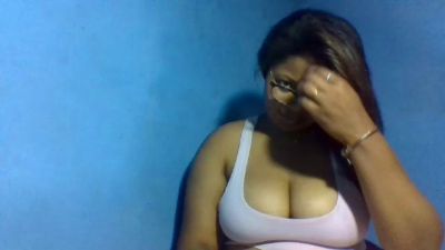 Rossanah live cam on Cam4