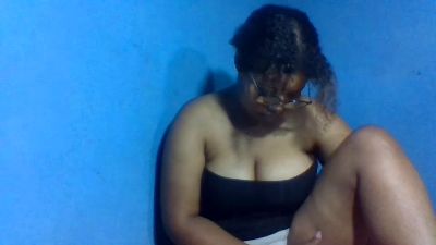 Rossanah live cam on Cam4