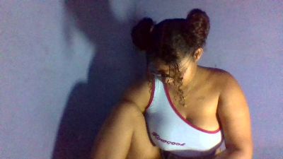 Rossanah live cam on Cam4