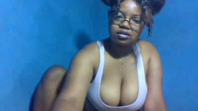 Rossanah live cam on Cam4