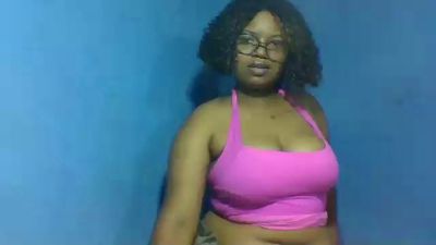 Rossanah live cam on Cam4