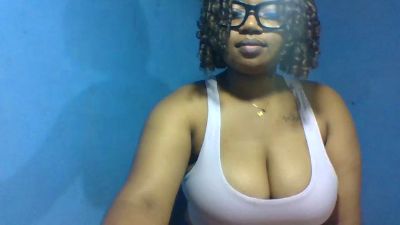 Rossanah live cam on Cam4