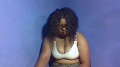 Rossanah live cam on Cam4