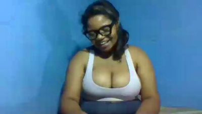 Rossanah live cam on Cam4