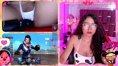 RossieGames live cam on Cam4