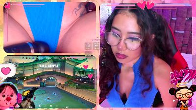 RossieGames live cam on Cam4