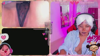 RossieGames live cam on Cam4