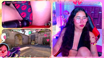 RossieGames live cam on Cam4