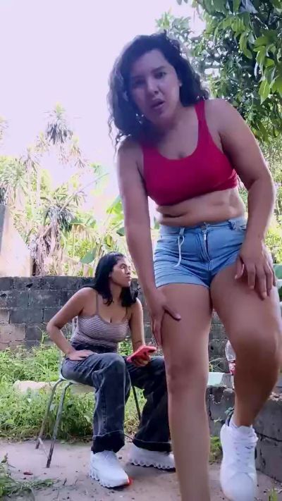 Rossita_Golden1 live cam on Cam4