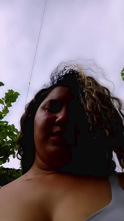 Rossita_Golden1 live cam on Cam4