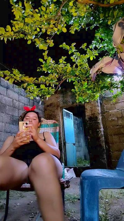 Rossita_Golden1 live cam on Cam4