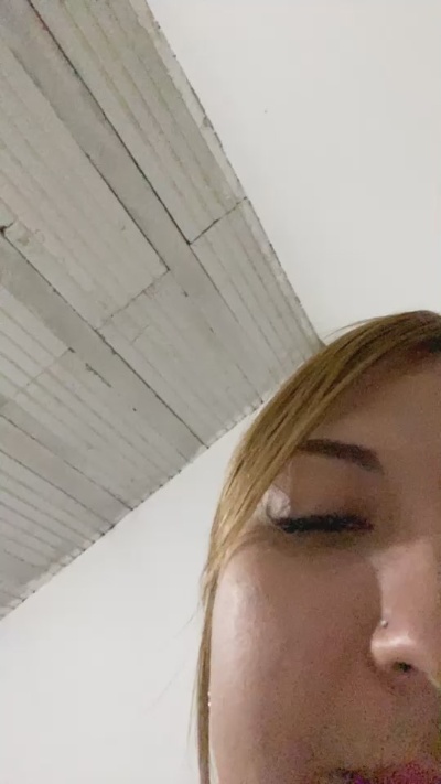 Rossitaa69 live cam on Cam4