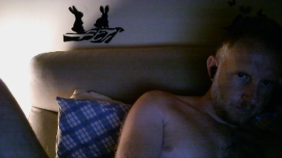 Rossodisera84 live cam on Cam4