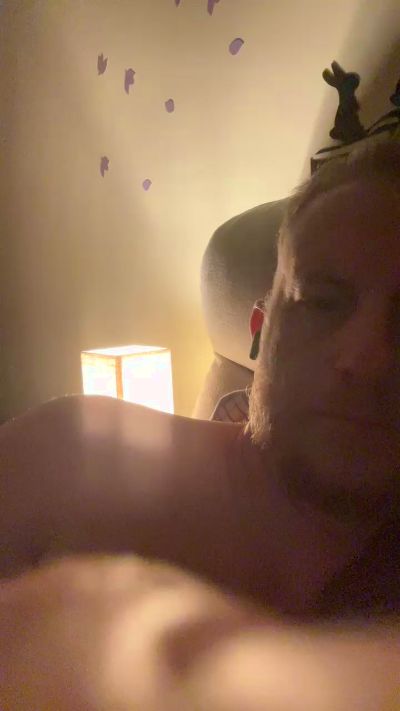 Rossodisera84 live cam on Cam4