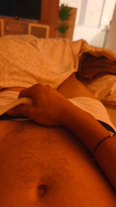 Rouelibre44_ live cam on Cam4
