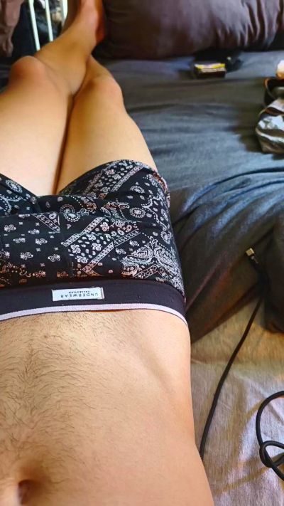 Rouelibre44_ live cam on Cam4