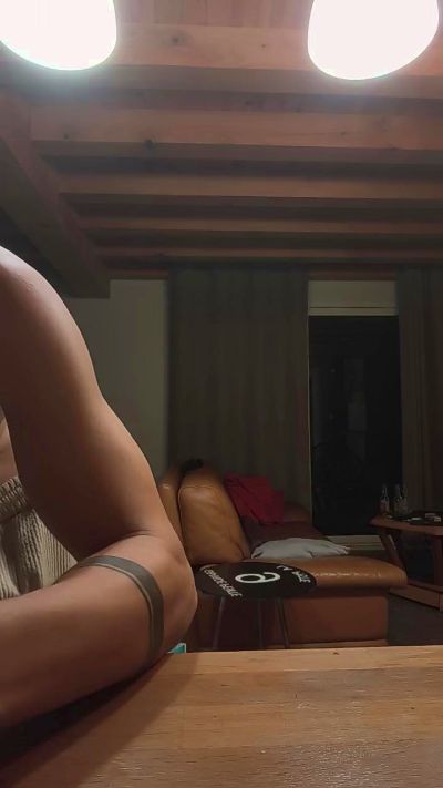 Rouelibre44_ live cam on Cam4