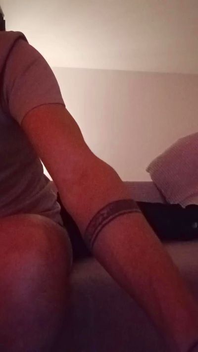 Rouelibre44_ live cam on Cam4