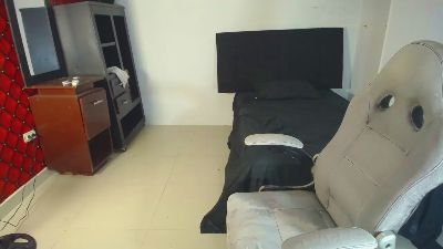 Rousisabella2 live cam on Cam4