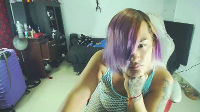 Rousisabella2 live cam on Cam4