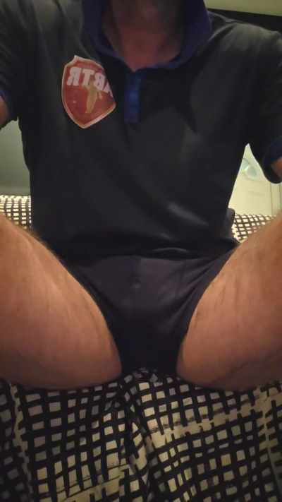 Routier8442 live cam on Cam4