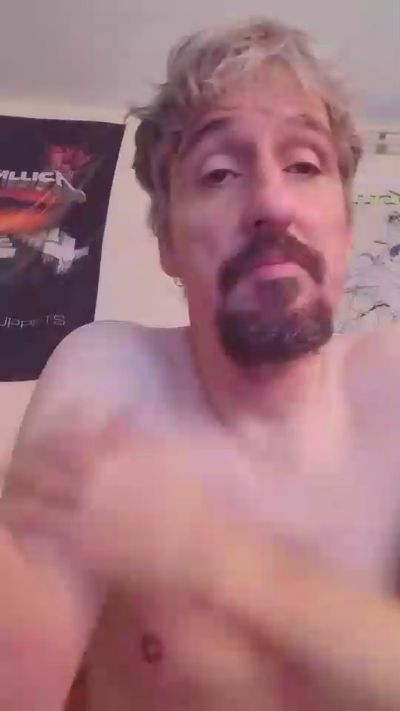 Rovere74 live cam on Cam4