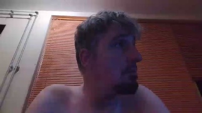 Rovere74 live cam on Cam4