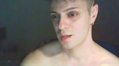 Rovv live cam on Cam4