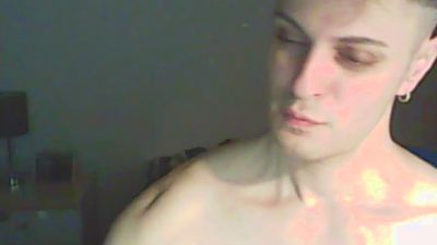 Rovv live cam on Cam4