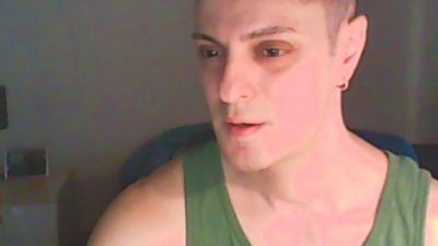 Rovv live cam on Cam4