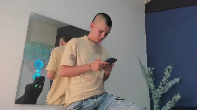 Rowan_Cley live cam on Cam4