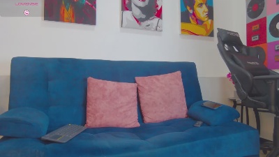 Rowan_Cley live cam on Cam4