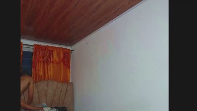 Rowanbig23 live cam on Cam4