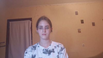RoxanaKneisler live cam on Cam4