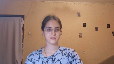 RoxanaKneisler live cam on Cam4