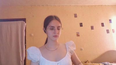 RoxanaKneisler live cam on Cam4