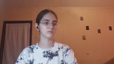 RoxanaKneisler live cam on Cam4