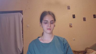 RoxanaKneisler live cam on Cam4