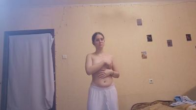RoxanaKneisler live cam on Cam4